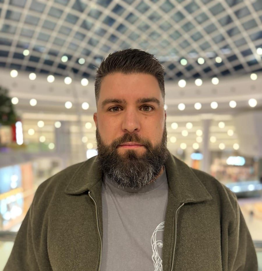 Profil de Zacharia